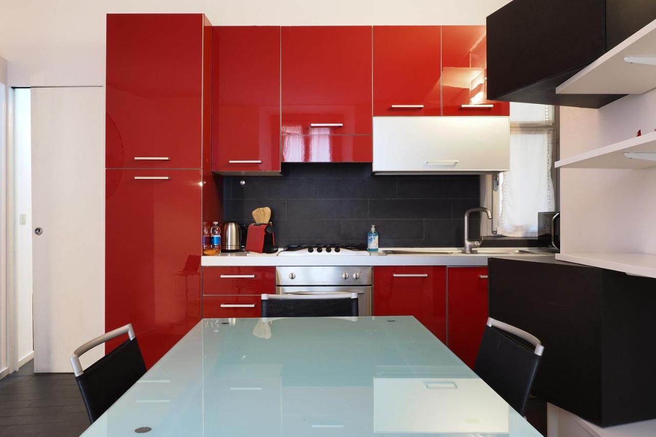 Mila Apartments Alessi Мілан Екстер'єр фото