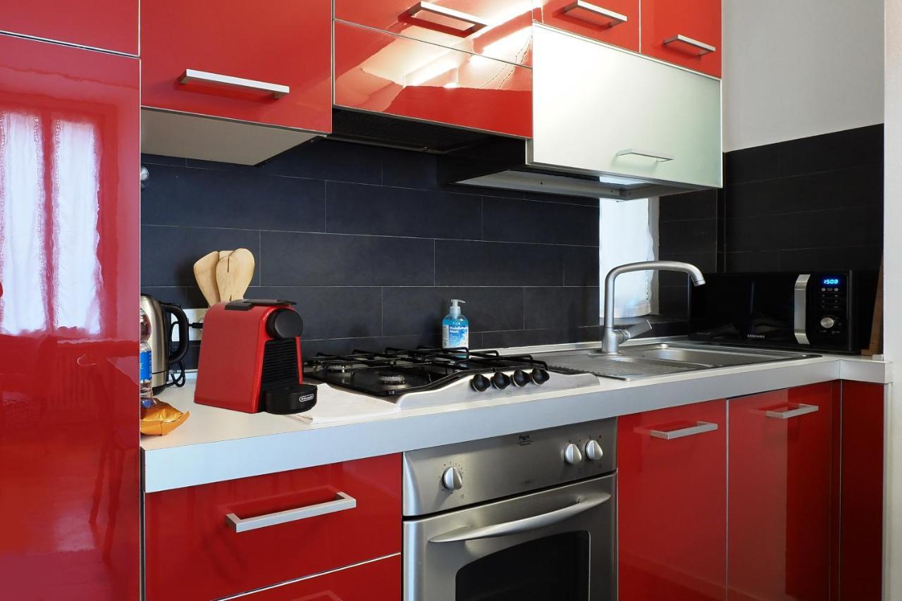 Mila Apartments Alessi Мілан Екстер'єр фото